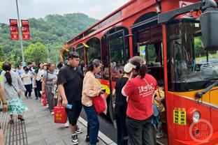 约维奇本场数据：3射3正、2粒进球、1次关键传球，获评8.3分